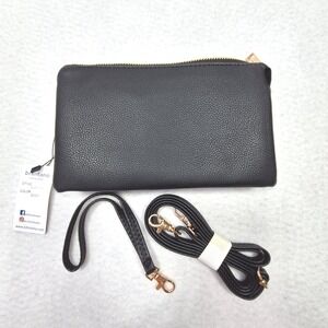 Brentano Multi-Pocket Crossbody Womens OS Black Vegan Leather Wristlet CJ21118